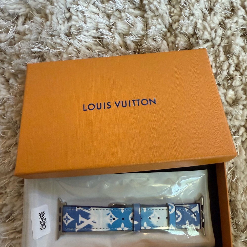 Louis Vuitton Blue and White Watch Band - Picture 3 of 4